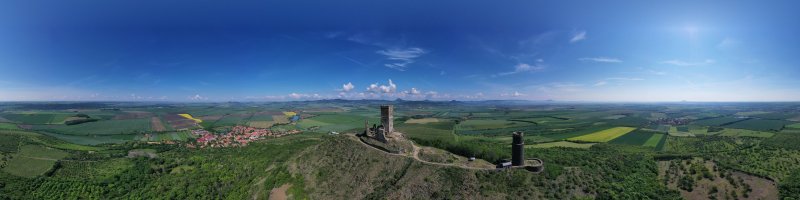 Panorama Hazmburk 2