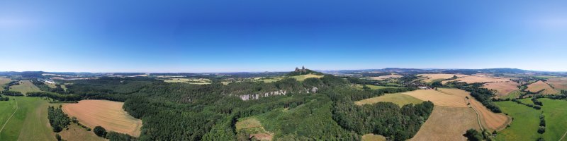 Panorama Trosky castle